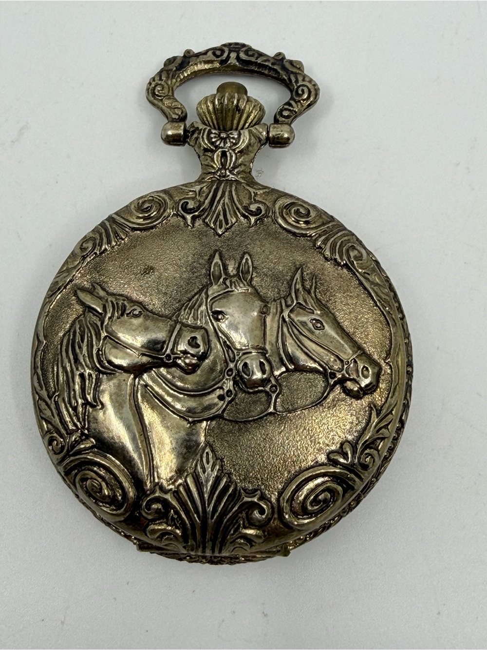 Antique-Style Horse Trio Decorative Pocket Watch Case in Brass Tone untested